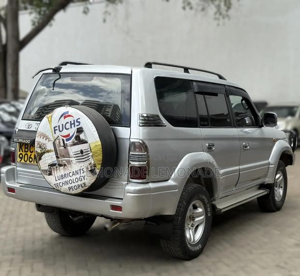 Toyota Land Cruiser Prado 2.7 16V 5dr 2001 Silver