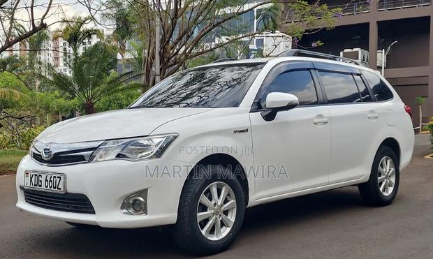 Toyota Corolla Fielder 2014 White