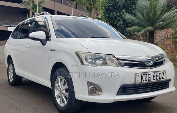 Toyota Corolla Fielder 2014 White
