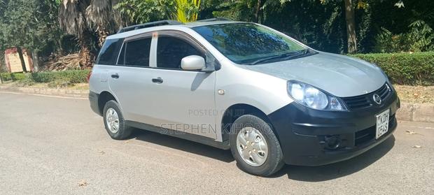 Nissan Advan 2014 Silver