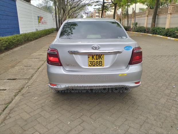 Toyota Axio 2015 Gray