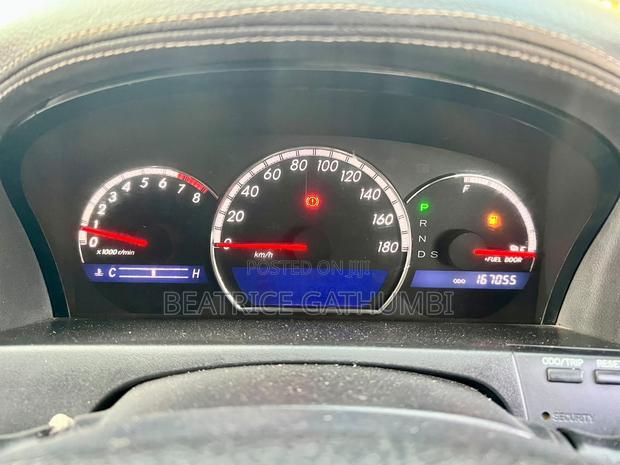 Toyota Crown 2007 Gray