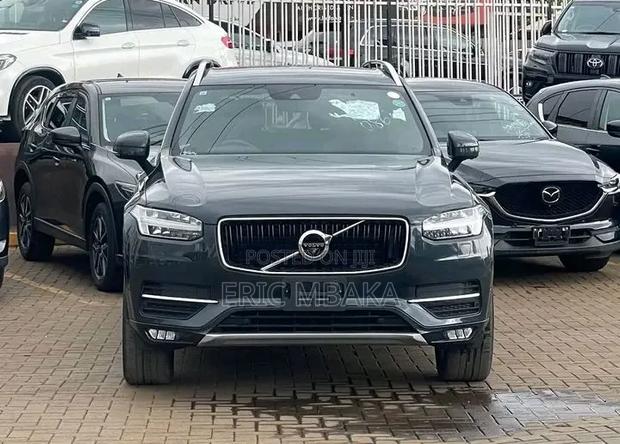 Volvo XC90 2019 Blue