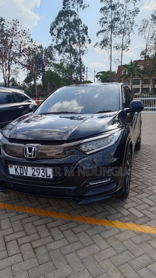 Honda Vezel 2018 Black