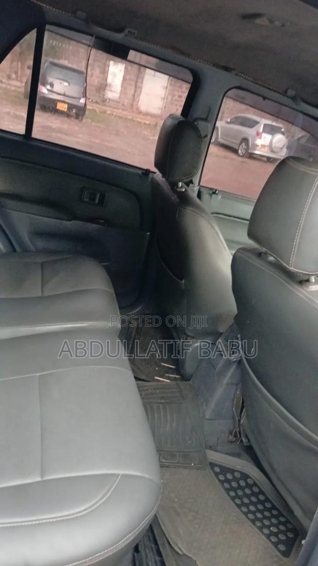 Toyota Hilux Surf 2003 Green