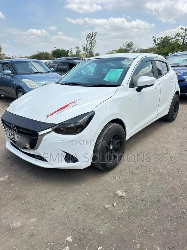 Mazda Demio 2016 White
