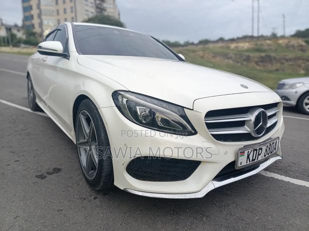 Mercedes-Benz C180 2016 White