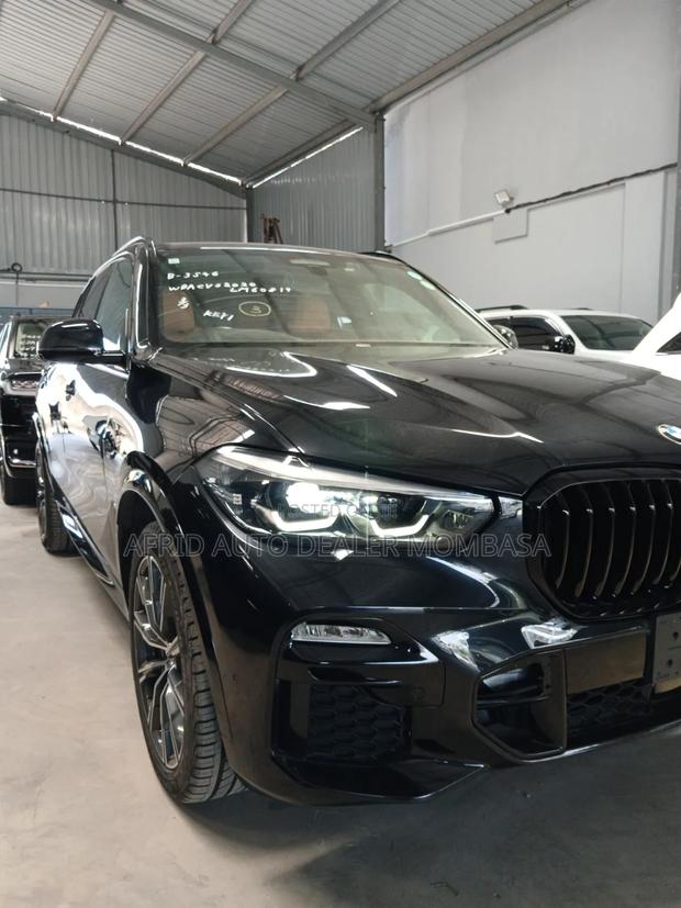 BMW X5 xDrive40i AWD 2019 Black