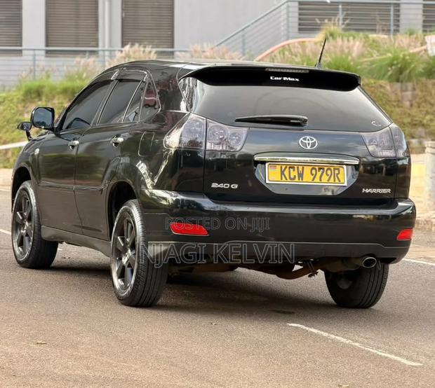 Toyota Harrier 2.4 4WD 2012 Black
