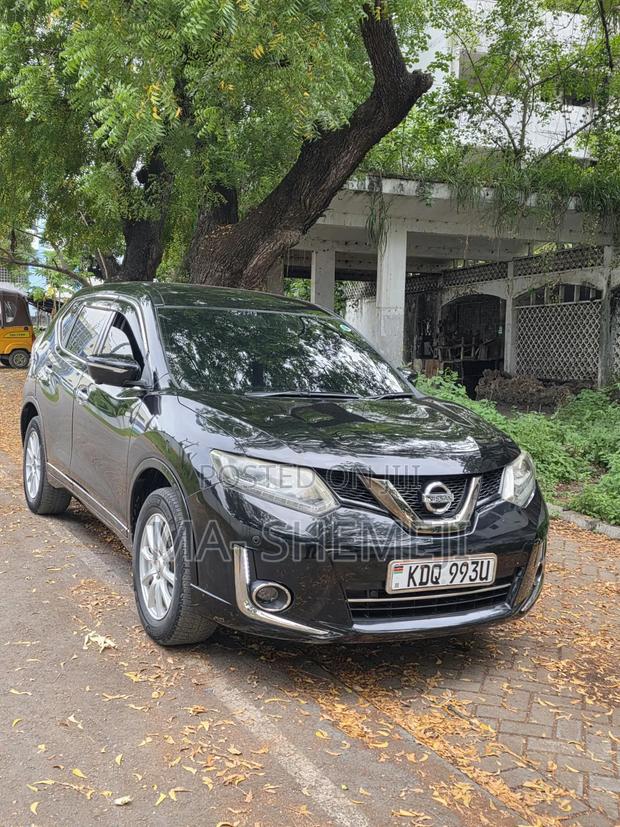 Nissan X-Trail 2.0 Hybrid AWD 2017 Black