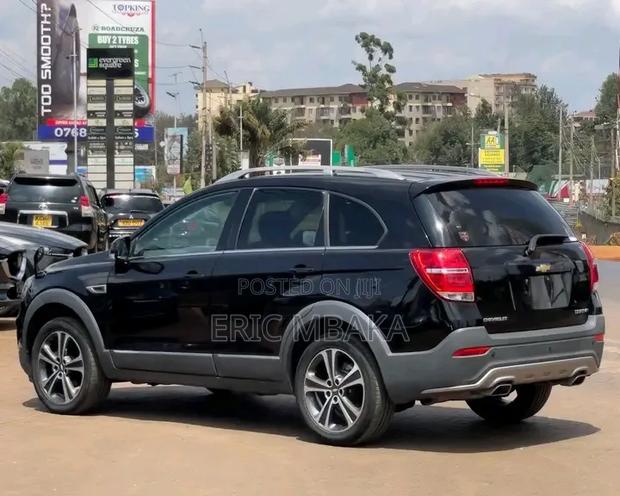 Chevrolet Captiva 2018 Black