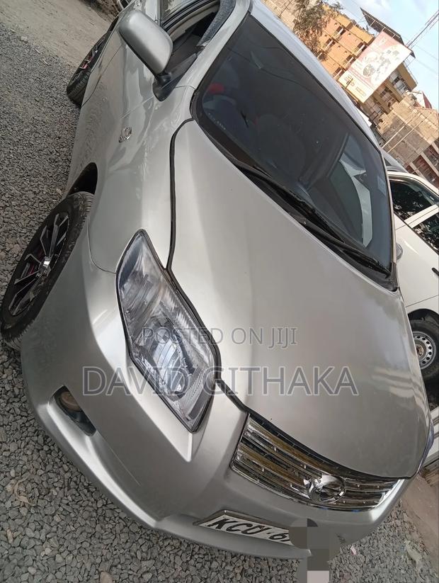 Toyota Axio 2012 Silver
