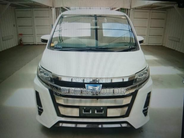Toyota Noah 2020 Pearl