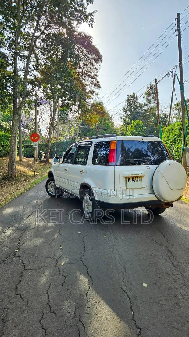 Honda CR-V 1998 White