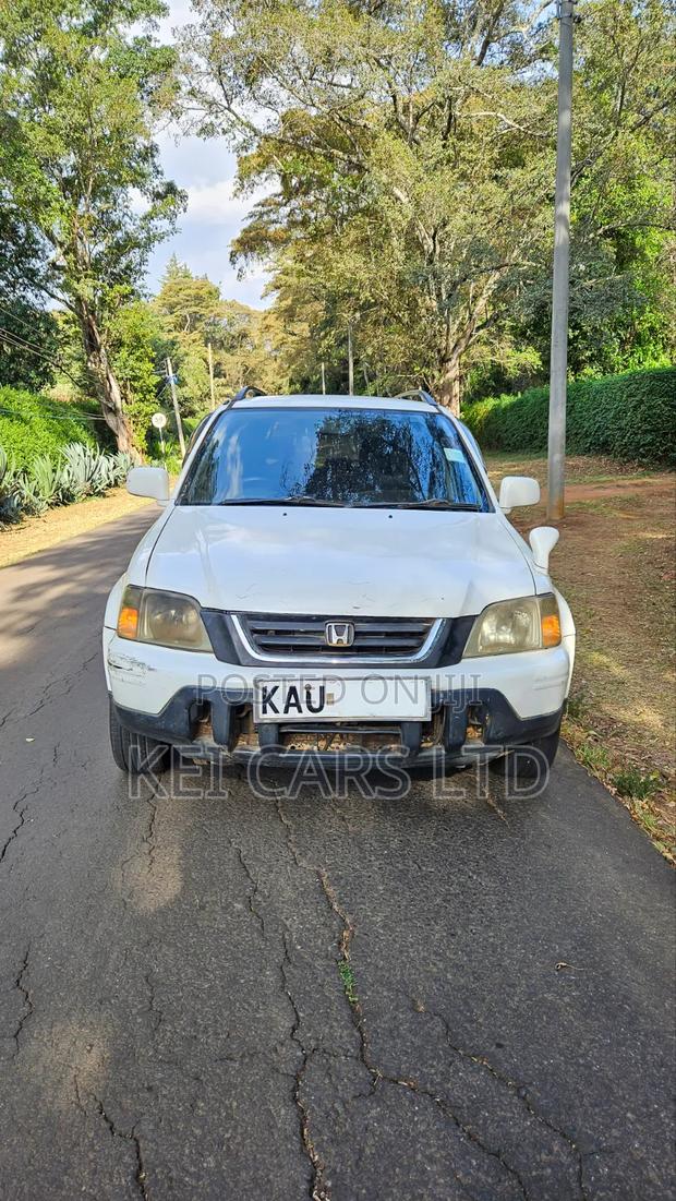 Honda CR-V 1998 White