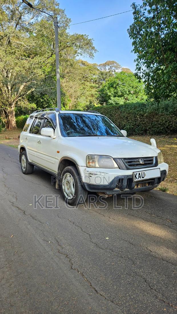 Honda CR-V 1998 White