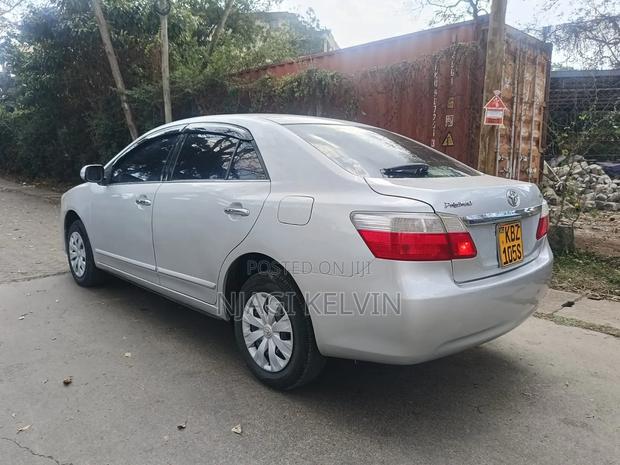 Toyota Premio 2008 Silver