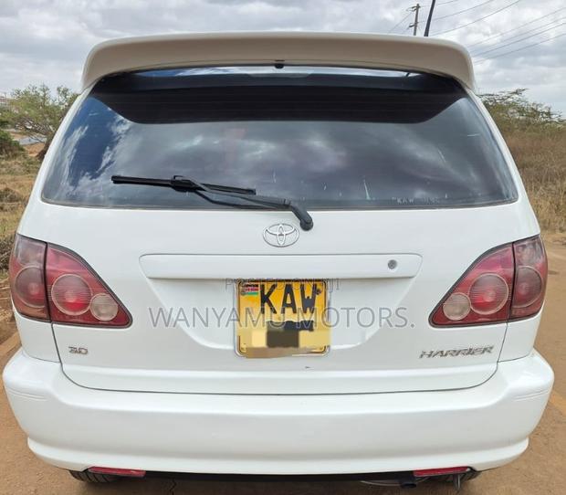 Toyota Harrier 2007