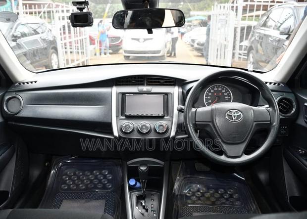 Toyota Corolla Fielder 2019 Silver