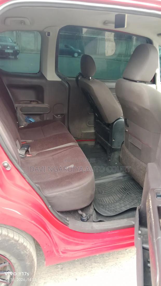 Toyota Porte 1.5 FWD 2014 Red