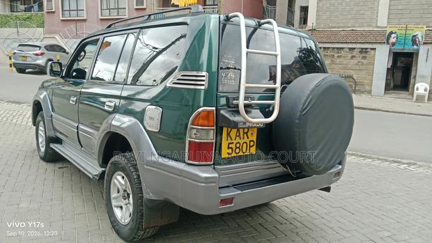 Toyota Land Cruiser Prado 3.0 TD 1998 Green