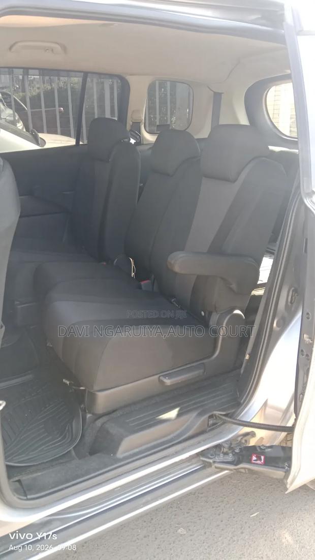 Mazda Premacy 2015 Silver