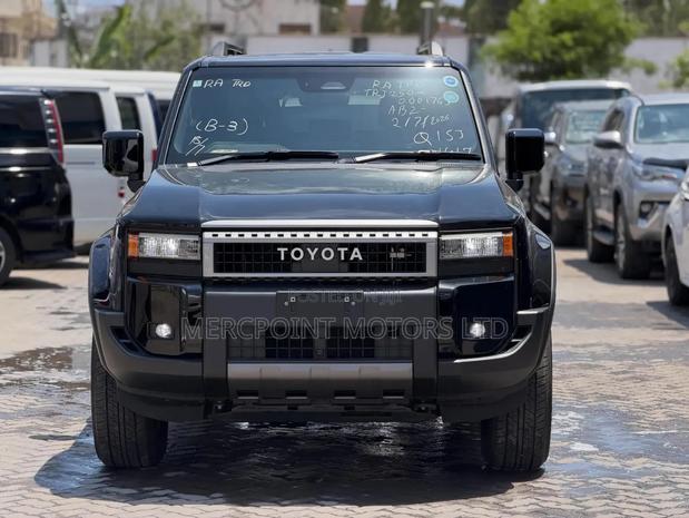 Toyota Land Cruiser Prado 2.8 2024 Gray