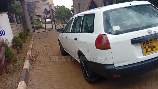 Nissan Advan 2005 White