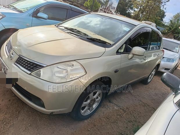Nissan Tiida 2008 Beige