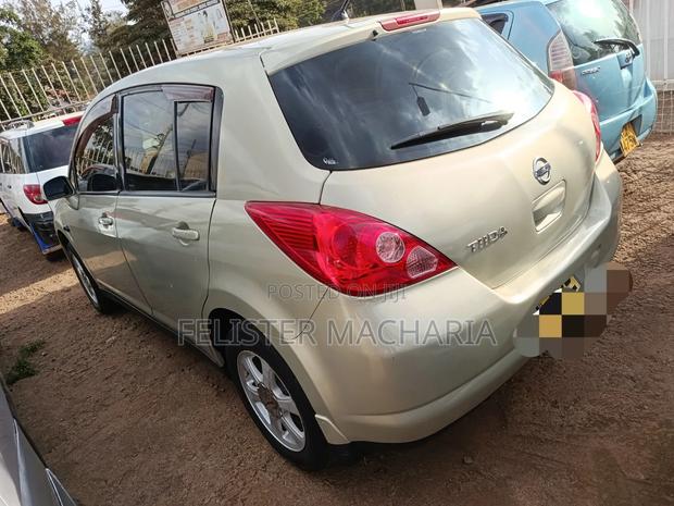 Nissan Tiida 2008 Beige