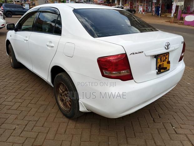 Toyota Axio 2009 White
