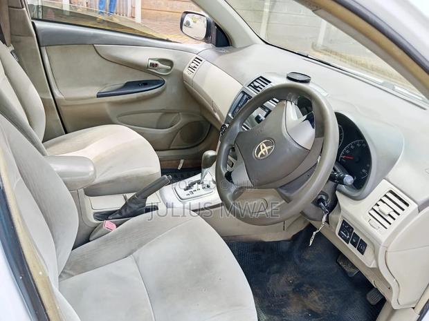 Toyota Axio 2009 White