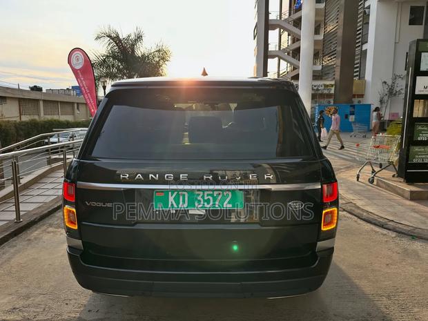 Land Rover Range Rover Vogue 2019 Black