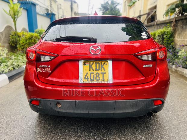 Mazda Axela 2015 Red
