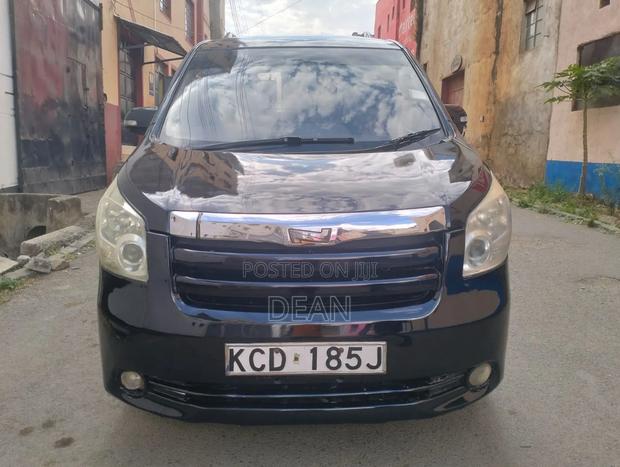Toyota Noah 2009 Black
