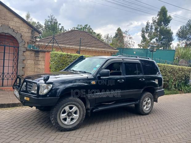 Toyota Land Cruiser 2003 Black