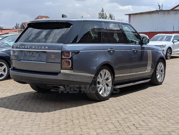 Land Rover Range Rover Vogue 2019 Blue