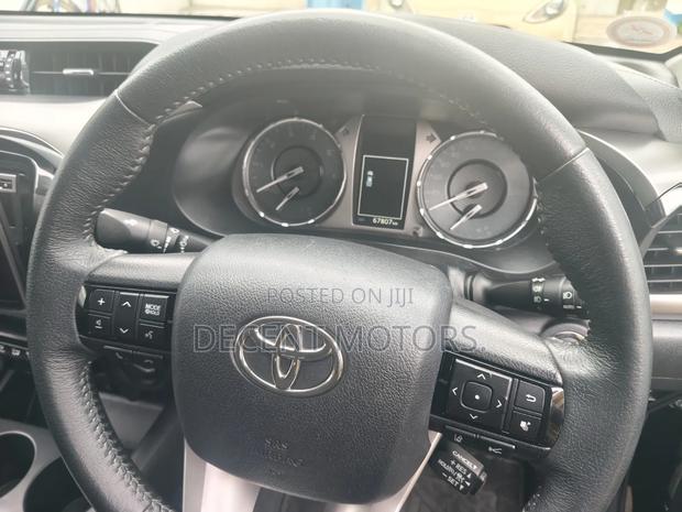 Toyota Hilux Revo Double Cab Deisel 2.4 AWD 2021