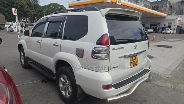 Toyota Land Cruiser Prado 2.7 i 16V 2009 Pearl