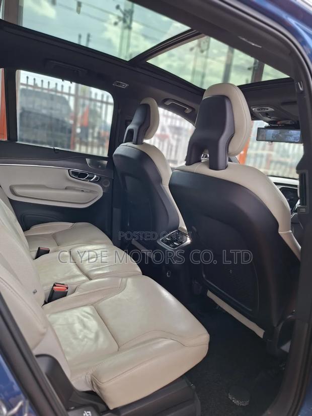 Volvo XC90 2019 Blue