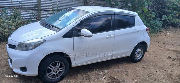 Toyota Vitz 2012 White