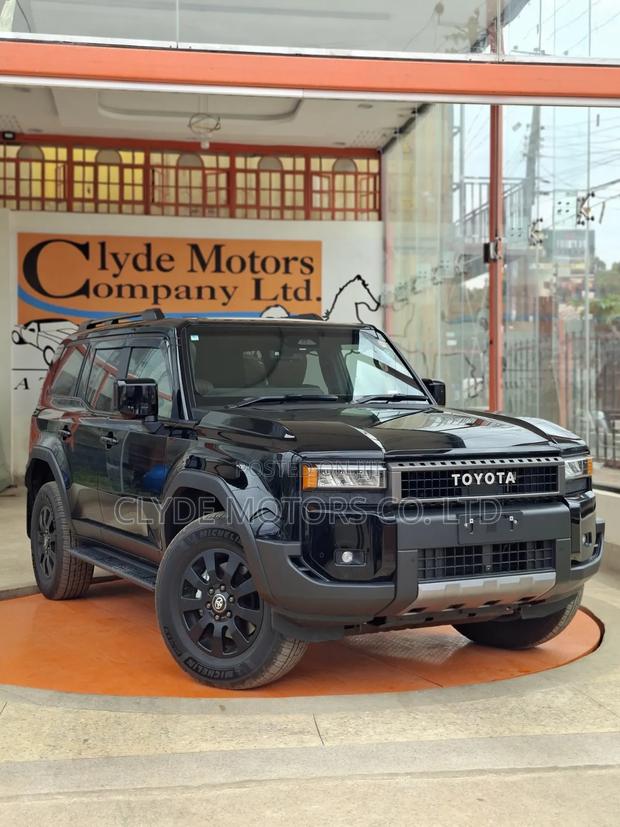 Toyota Land Cruiser Prado 2024 Black