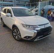 Mitsubishi Outlander SE AWC 2019 White for sale