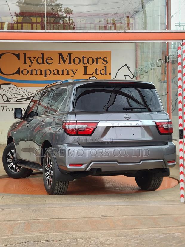 New Nissan Patrol 2022 Gray