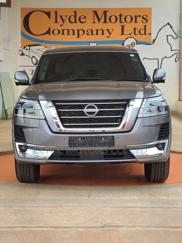 New Nissan Patrol 2022 Gray