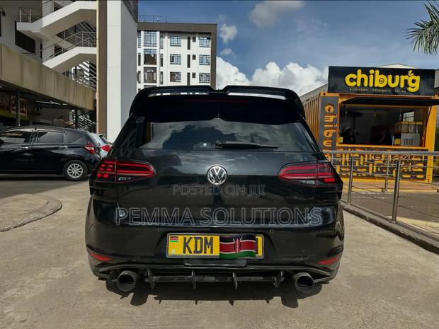 Volkswagen Golf GTI 2016 Black