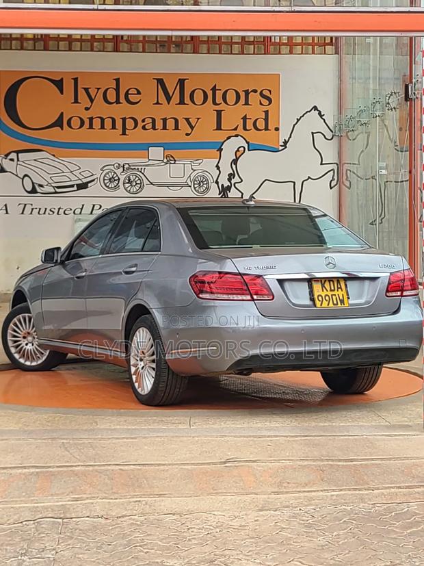 Mercedes-Benz E200 2014 Gray