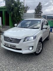Toyota Vanguard 2012 Pearl for sale
