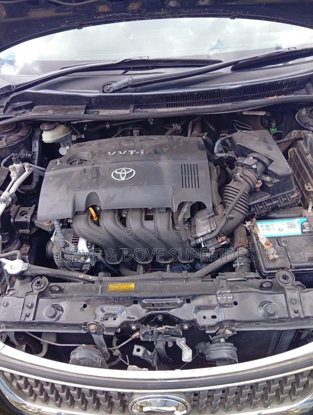 Toyota Corolla Fielder 1.5 Petrol FWD 2010 Black