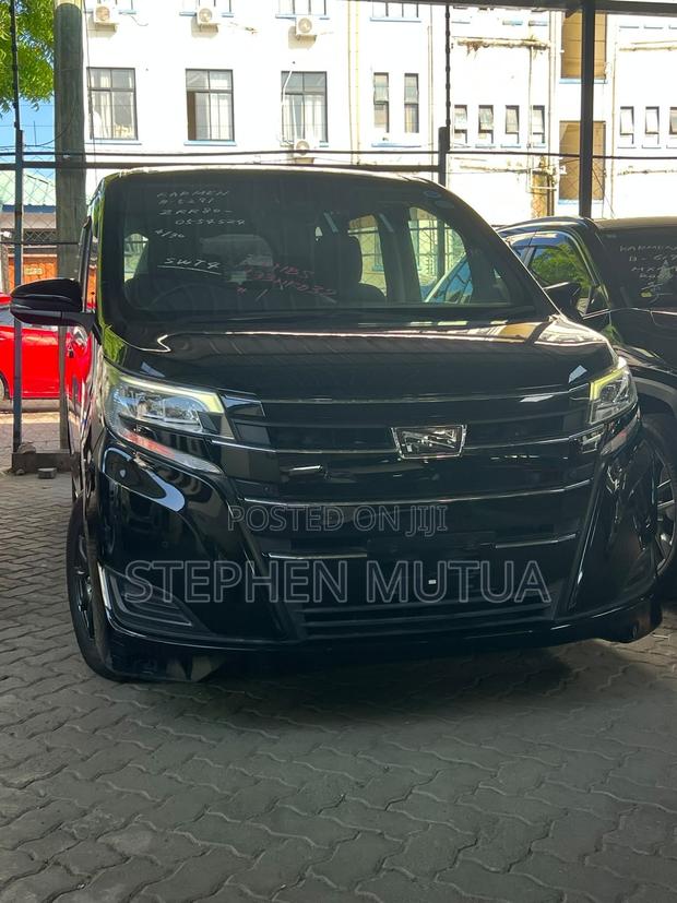 Toyota Noah 2.0 FWD (7 Seater) 2019 Black
